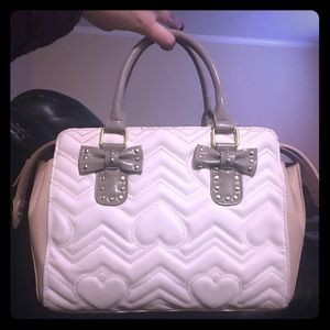 Authentic Betsey quilted heart white beige bag EUC